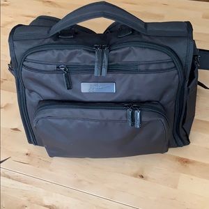 Ju-Ju-Be B.F.F. Blackout Diaper Bag